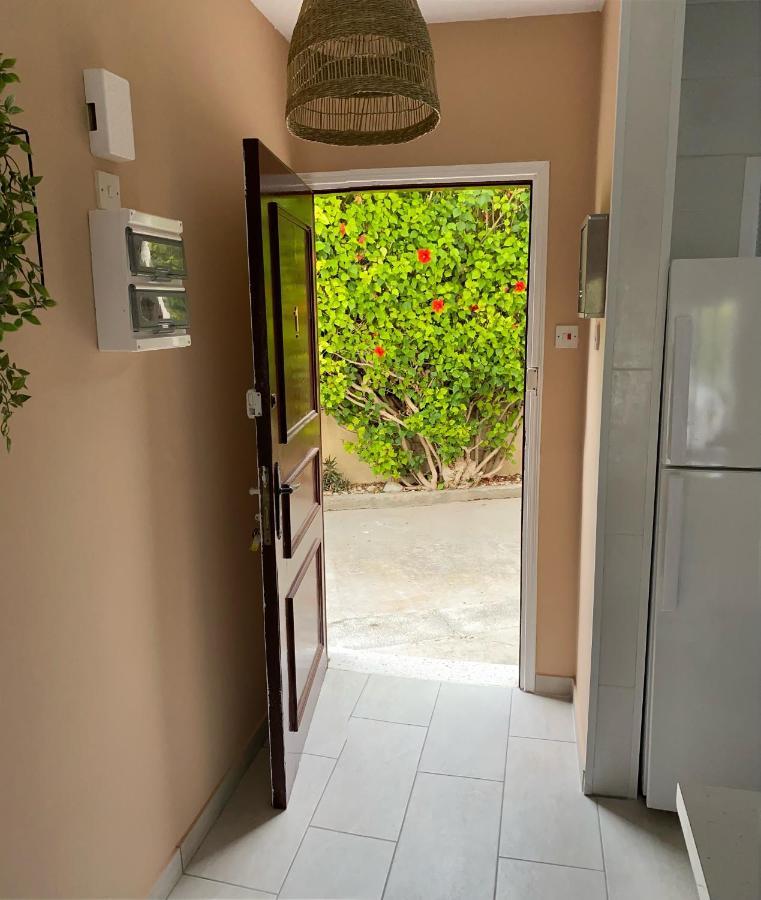 Seaside Maisonette 200M From Sea Paphos Esterno foto