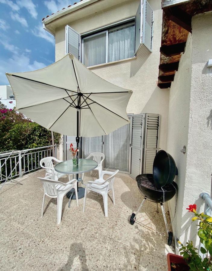 Seaside Maisonette 200M From Sea Paphos Esterno foto